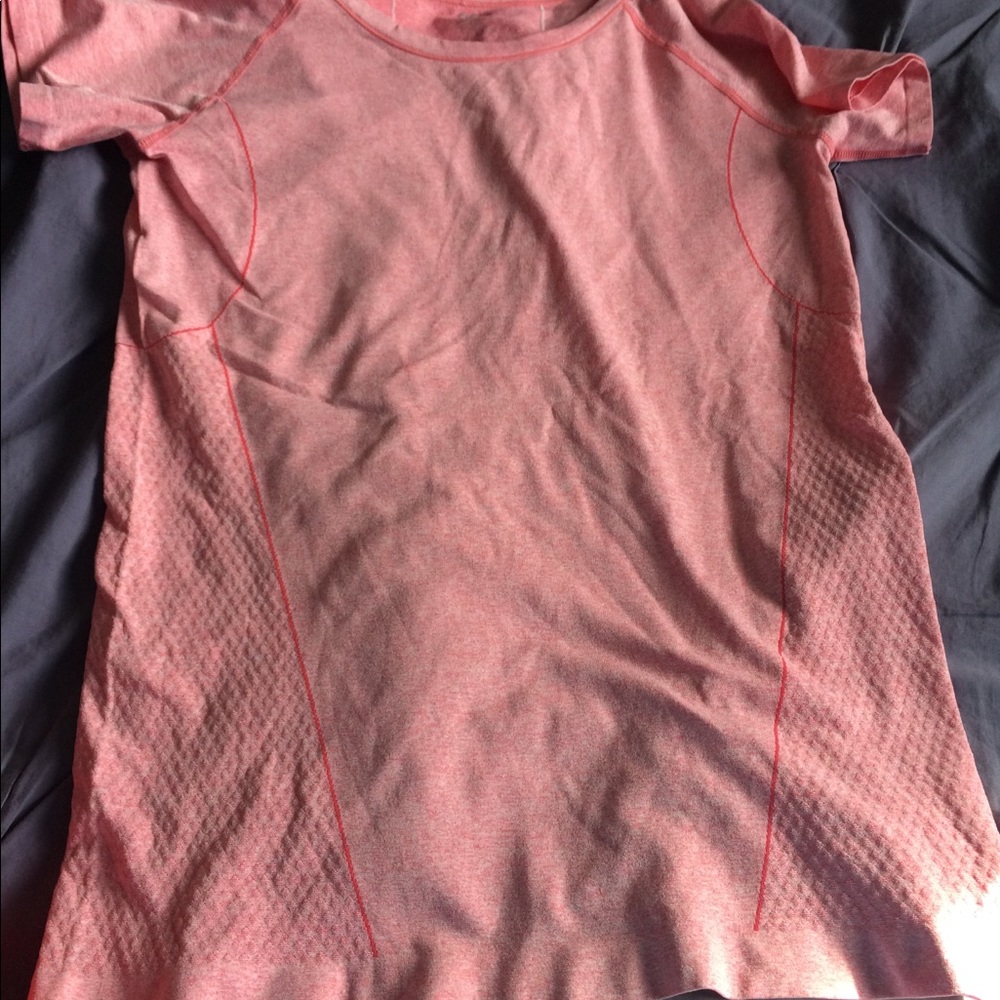 American eagle  workout top size small